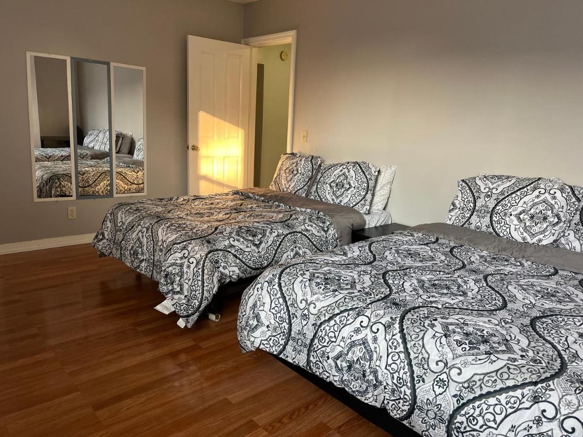 Lovely Three Bedroom Near Jersey And Newyork