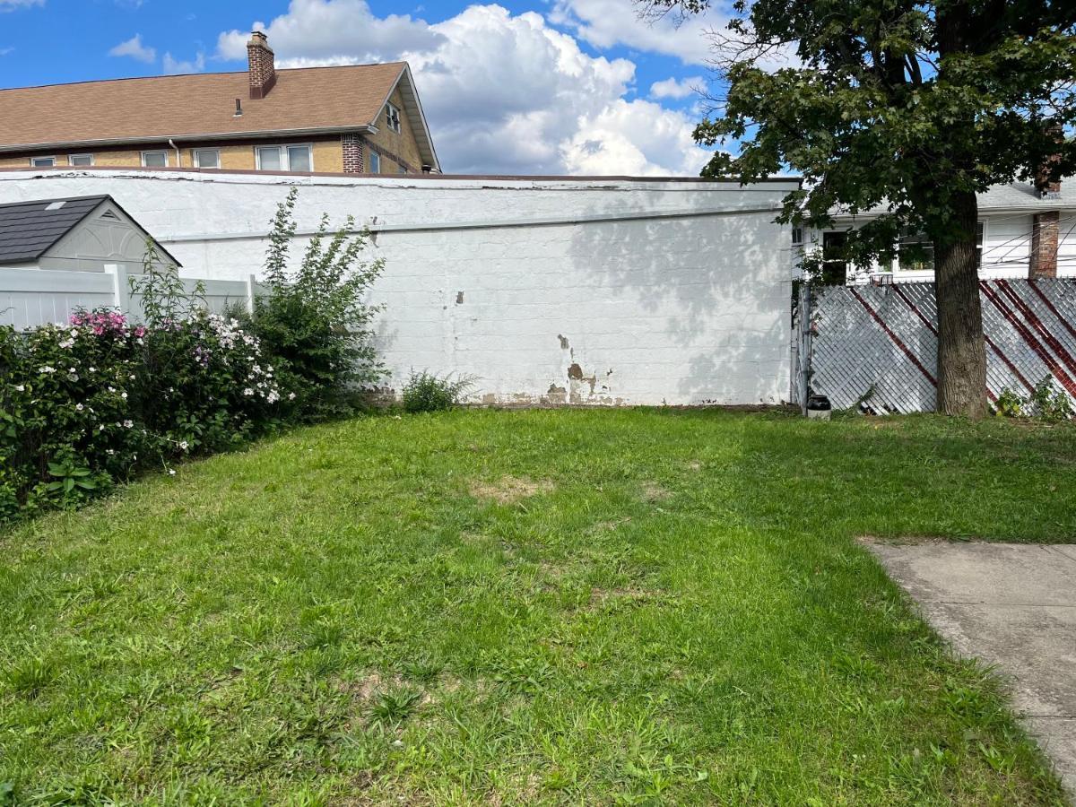 Apartment Lovely Three Bedroom Near Jersey And Newyork Linden