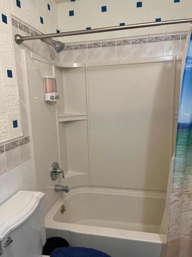 Lovely Three Bedroom Near Jersey And Newyork Apartment